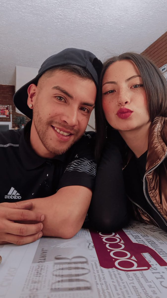 TATANROL04's tweet photo. #parejas #Bogota 
#swingerMedellin 
#SINGLE1TOUR https://t.co/0y1cJUKCL5