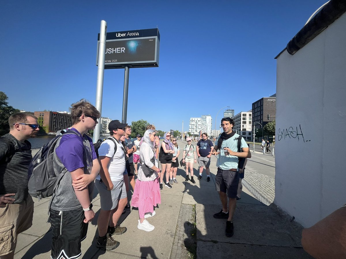 Herr Clogg tweet media