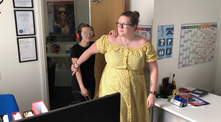 SEA_Services_'s tweet photo. Today, for #nationaldeafblindawareness week, some of our office staff underwent an Awareness exercise - where they travelled from one end of the office to another completely impaired!

We also had one of our trained BSL staff guidewalk them throughout the office! https://t.co/Nk7uUT4tQn