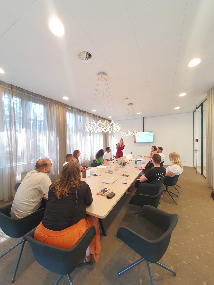 Een shoutout naar onze lokale trainers! 🤗 Meer <a href="/jongeren/">MG</a> betrekken bij lokaal #beleid kunnen we niet zonder hen. Deze week was hun eerste gezamenlijke leersessie, met speeddates, spellen, brainstorms en inspiratie.