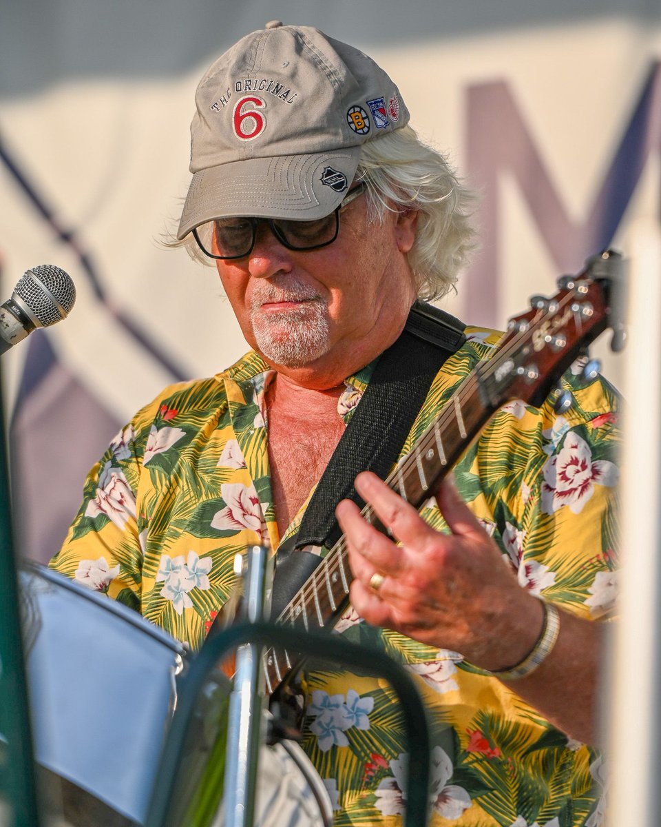 mteamsolutions's tweet image. Last Thursday, the M-Team Solutions crew had a fantastic evening at Jimmy John&apos;s Field, soaking up the summer sun and enjoying a Jimmy Buffet-themed night! 🌞⚾️

Here&apos;s to many more fun and memorable experiences! 

#MTeamSolutions #USPBL #TeamBuilding #SummerFun