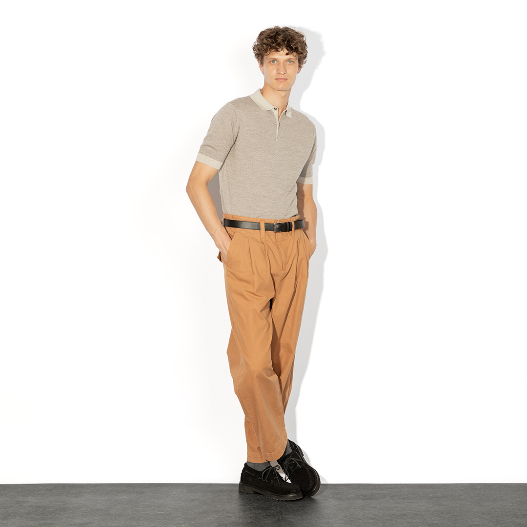 JohnSmedley's tweet image. New neutrals.

From Beige Musk to Mushroom, Grey Fleece to Sepia, add some softness and warmth to your wardrobe palette with our newest neutrals.

Shop men: ow.ly/tchM50SqUk3
Shop women: ow.ly/tjca50SqUk5

#warmneutrals #madeinengland #johnsmedley