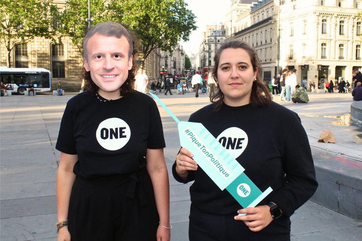 ONE France tweet media