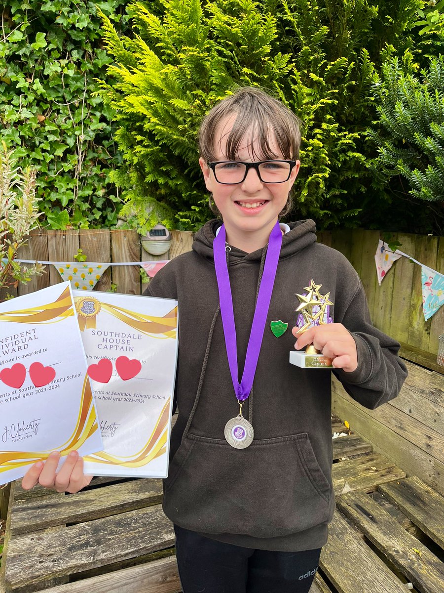 Watt Family tweet media