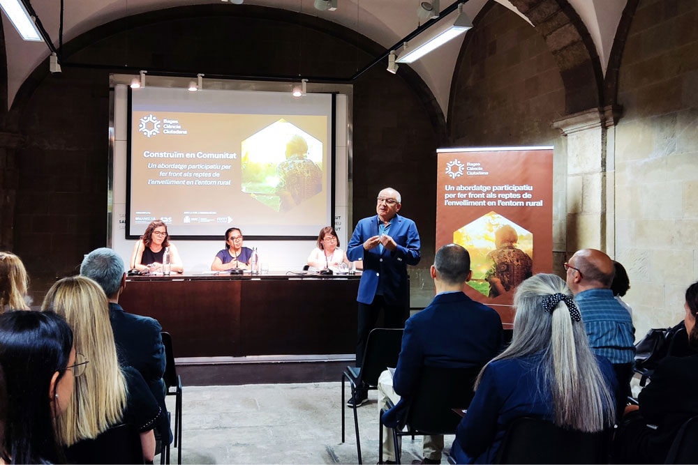 RECERCA | Un centenar de persones proposen millores per a la qualitat de vida de les persones grans en entorns rurals en el projecte Bages Ciència Ciutadana
umanresa.cat/ca/comunicacio…

<a href="/standreusalut/">Sant Andreu Salut</a> <a href="/FECYT_Ciencia/">FECYT</a>

#EnvellimentRural #CiènciaCiutadana #InnovacióSocial