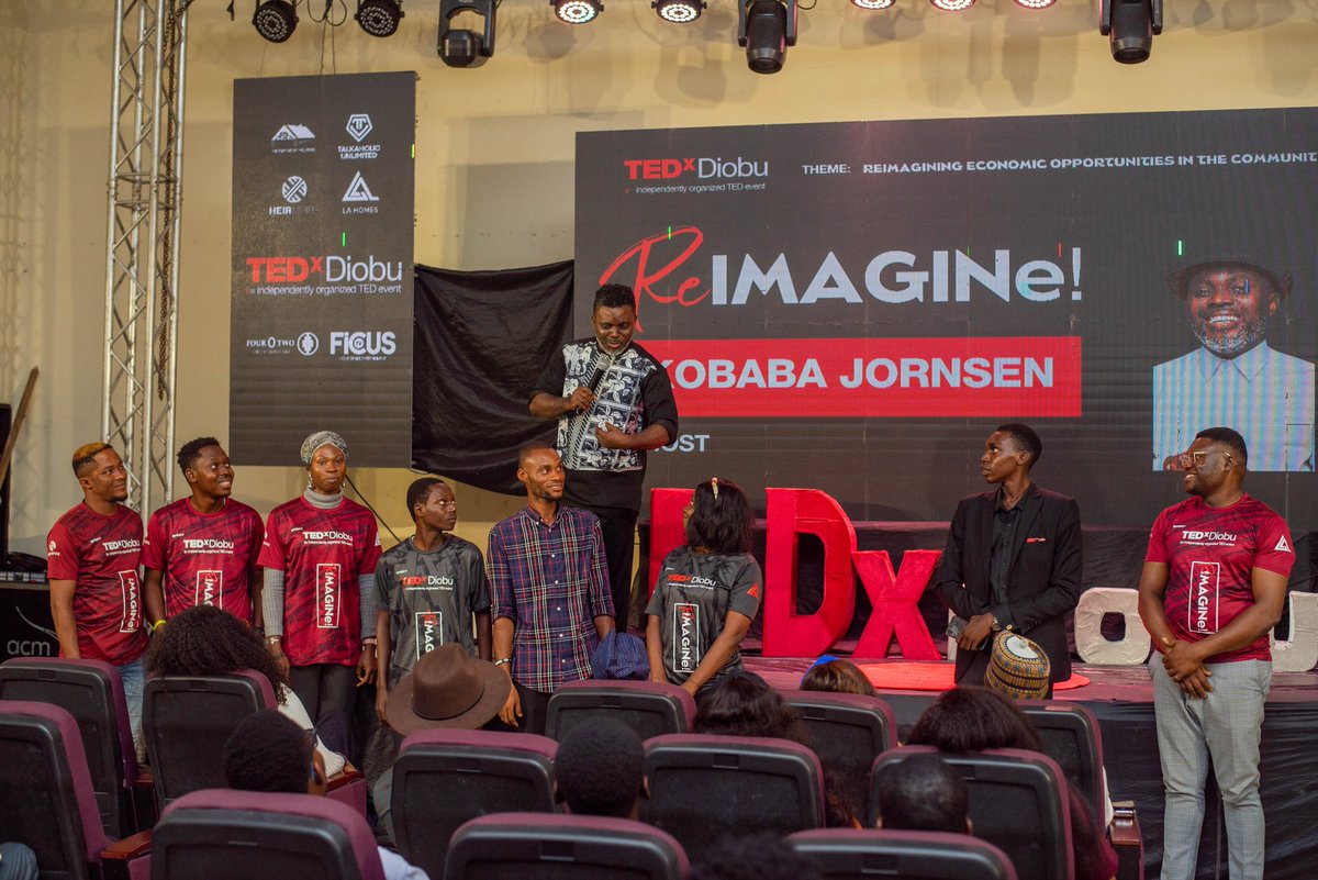 TEDxDiobu's tweet photo. The organising committees and Volunteers of TEDxDiobu 2024. These individuals played a key role to make it a success. We love you all ❤️

#tedx #tedxdiobu #T20WorldCup #CHIVIDO24 #السيسى_خربها 

Rihanna Dave Lawrence https://t.co/cBgDUZGSBU