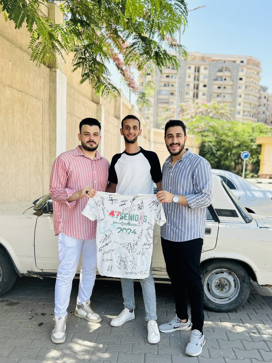 Dentfarawla's tweet photo. فرحانلك من قلبي ي صاحبي ♥️
مليون مبروك♥️🔥
@MOsamy https://t.co/jkaa0qvBz7