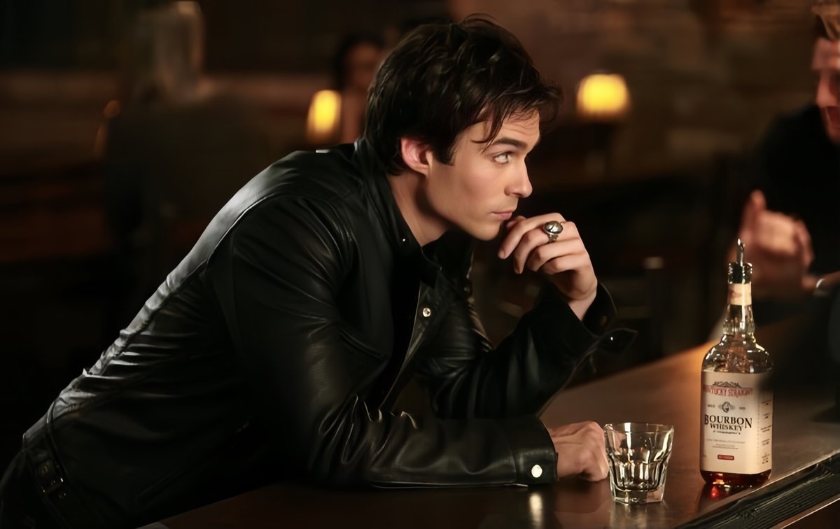 thinkrdamon's tweet image. team damon