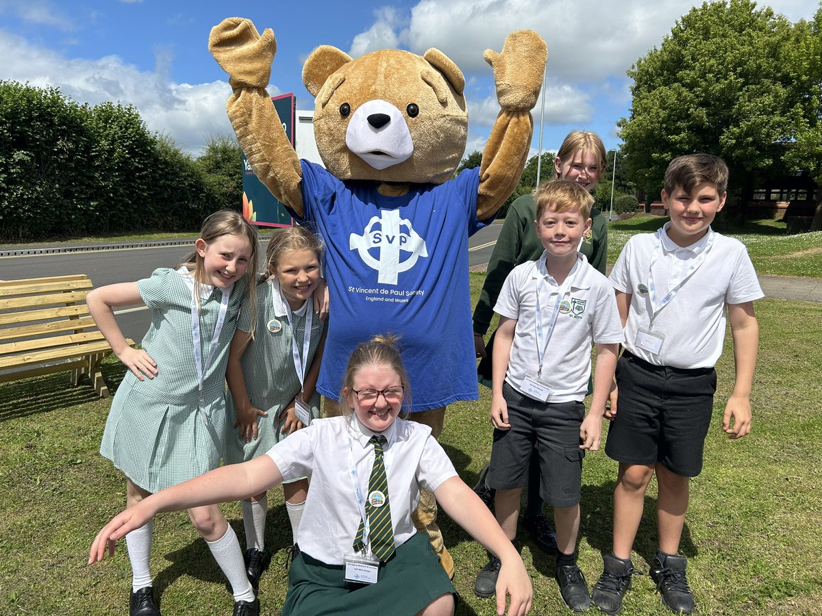 BedesWeaverham's tweet photo. Our Mini Vinnies had a great time at the National SVP Conference celebrating 180 years! They enjoyed sharing with others how they carry out the mission at our school and as always were amazing ambassadors for our school! 👏🏻 @EducationShrew @SVPEnglandWales https://t.co/3fMQiuN4PB