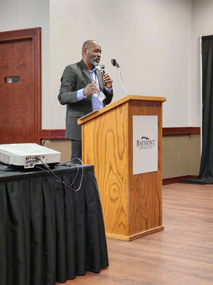 ACEeducators's tweet image. Last day, but not the least! Today, our #ACEInstitute2024 participants had the chance of taking it all in, one last time.  Our traditional open mic  closed the week perfectly. Here is to another great ACE Institute! 

 #CultivatingCooperation #CooperativeEducation