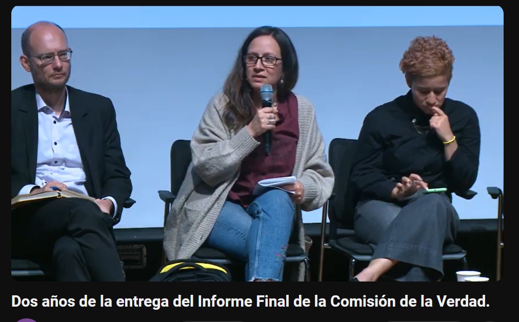 "La Educación Abraza la Verdad le dio lugar a la educación para la paz en el país y ha permitido juntar a profesores que trabajan con ese fin en lugares remotos": Diana Velásquez, de Educapaz, en la conmemoración de los 2 años del Informe Final de la Comisión de la Verdad.