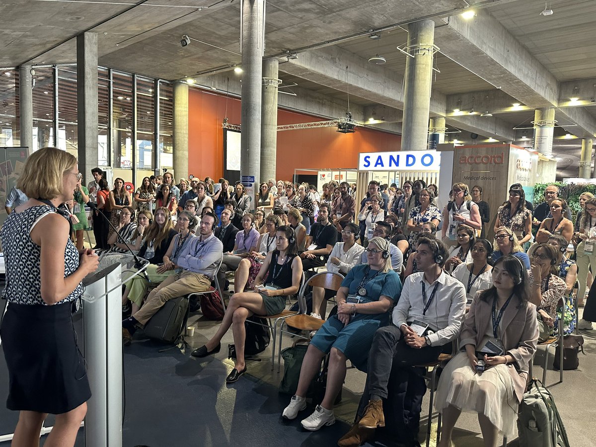 DrNicolasHart's tweet image. Magnificent @CancerCareMASCC session on Exercise Oncology. A pleasure to chair this full event. High quality submissions, and 2 hours of rapid fire posters. More coming tomorrow! #ExOnc #SurvOnc. I’m always so proud of the Exercise Oncology growing community at #MASCC24.