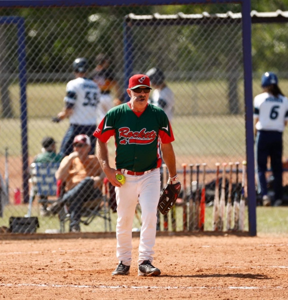 #ThrowbackThursday to last year’s Provincials in Earl Grey when the Sheriff took on the eventual Champs <a href="/GrenfellGems/">GrenfellGems</a>