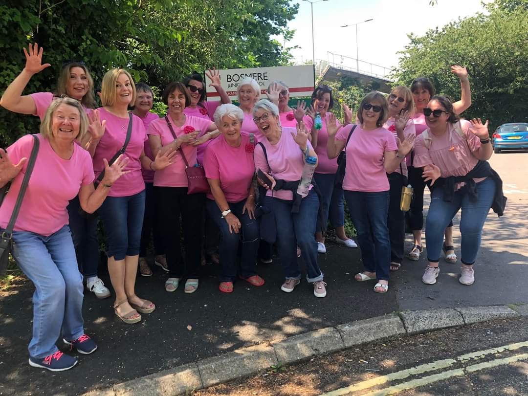 Thank you to the staff and children of Bosmere School, Havant, for a lovely afternoon yesterday.   We hope you had fun learning how to sing in 4 part harmony! 

#learningIsFun
#LoveOurHobby