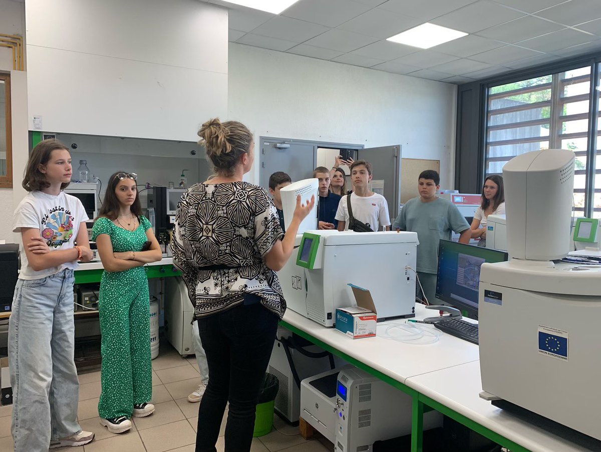 Verdi Melissa (@verdimelis73030) on Twitter photo Journée de rêve pour nos élèves de l’atelier « Le super sucre » du Collège Henri Tomasi de <a href="/Penta_diCasinca/">Penta di Casinca - Folelli</a>
Visite du <a href="/fablab_corti/">Fab Lab Corti</a> merci pour ce magnifique logo 🤩
Présentation de l’atelier, remise d’un diplôme de félicitations par <a href="/UnivCorse/">Università di Corsica</a>
Et visite des labos 🥽🥼🙏🏻🙏🏻🙏🏻 Journée de rêve pour nos élèves de l’atelier « Le super sucre » du Collège Henri Tomasi de <a href="/Penta_diCasinca/">Penta di Casinca - Folelli</a>
Visite du <a href="/fablab_corti/">Fab Lab Corti</a> merci pour ce magnifique logo 🤩
Présentation de l’atelier, remise d’un diplôme de félicitations par <a href="/UnivCorse/">Università di Corsica</a>
Et visite des labos 🥽🥼🙏🏻🙏🏻🙏🏻