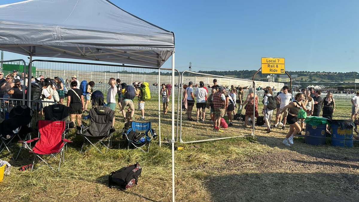 We’ve been enjoying the sunny weather at Glastonbury this week, helping transport thousands of campers between Castle Cary Station and the Festival site. We’ve had a great few days - we’ll be back at the weekend to help everyone get home again!