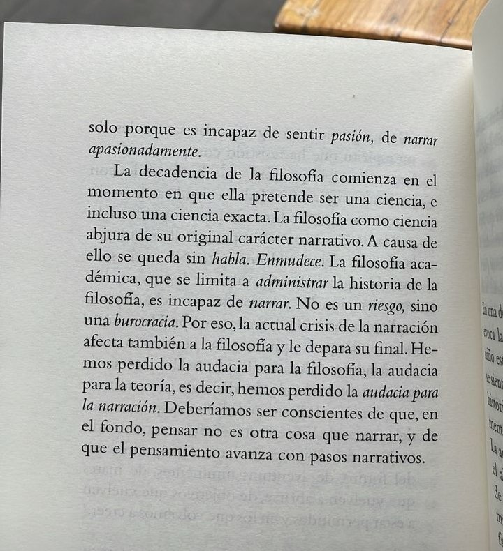 Emilio Hernández (@emilioh73816684) on Twitter photo <a href="/CarolinaMeloni1/">Carolina Meloni</a> Byung-Chul Han hizo una crítica parecida en "la crisis de la narrativa" <a href="/CarolinaMeloni1/">Carolina Meloni</a> Byung-Chul Han hizo una crítica parecida en "la crisis de la narrativa"