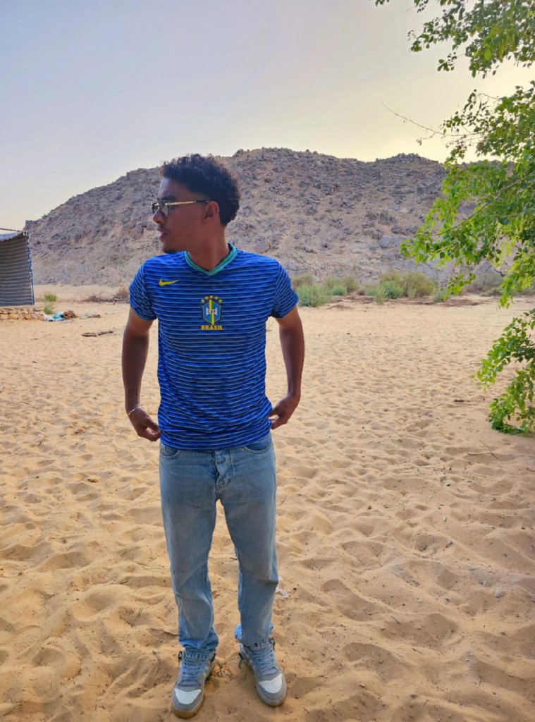 MohamedR20000's tweet photo. quente🔥 https://t.co/S7An8QPS4v