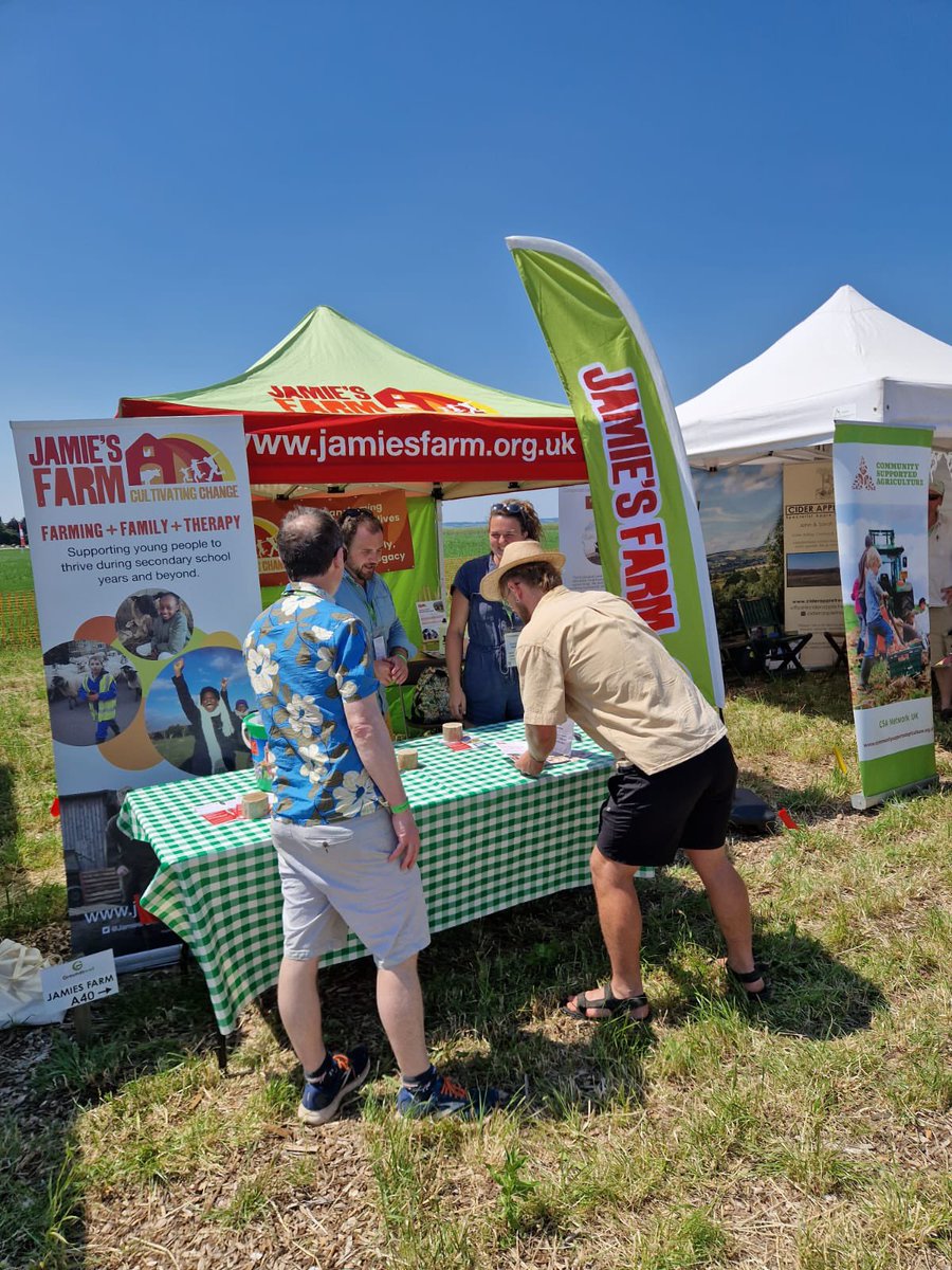 JamiesFarm's tweet image. 🌱 Thank you GroundSWELL! 
An inspiring 2 days, immersing ourselves in farming, food, the environment - so many things that lay at the heart of Jamie’s Farm.

Thanks to all the speakers &amp;amp; @Groundswellaguk for choosing us as charity partner! 

#regenerativefarming #groundswell2024