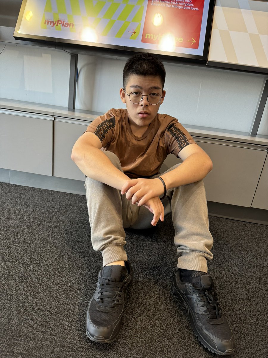 asianjeff's tweet photo. We didn’t qualify @SypherPK 😔 https://t.co/poOScVP9kb