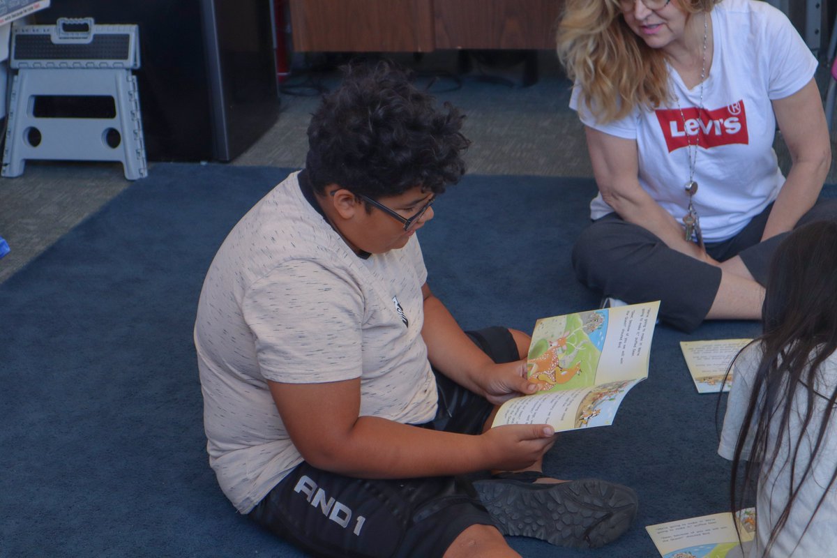 GCC_Charters's tweet image. Summer school success! 🥳📚
We had the chance to visit @gis_charter&apos;s summer school sessions and had a blast! From searching for ladybugs, reading practice, tag games, and creative projects, there was something for everyone to do! 🐞🌈

#GCC_Charters #GCCLevelUp #ElevateOurImpact