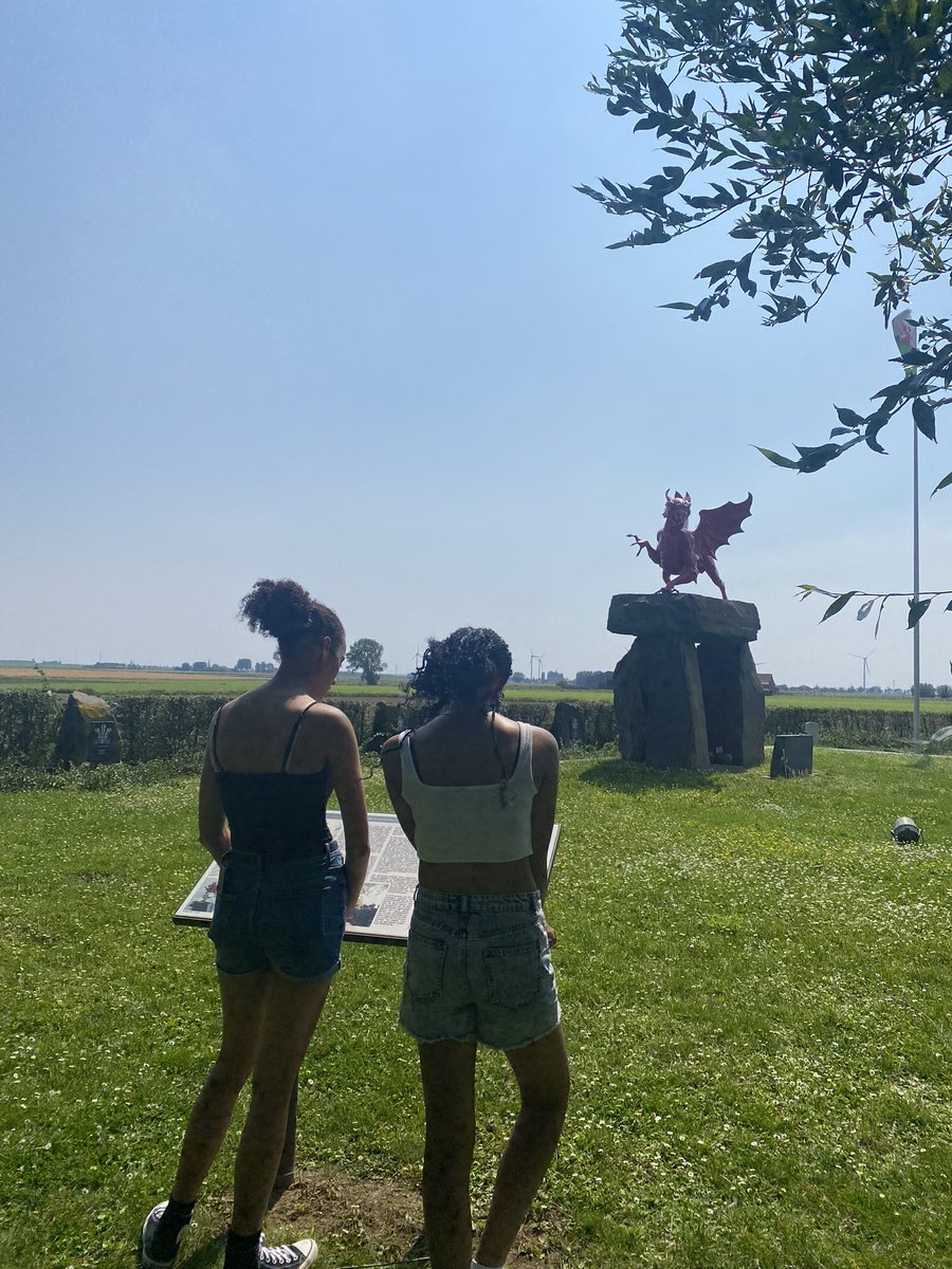 Pupils had the wonderful opportunity to lay our wreath and reflect at Pilkem Ridge