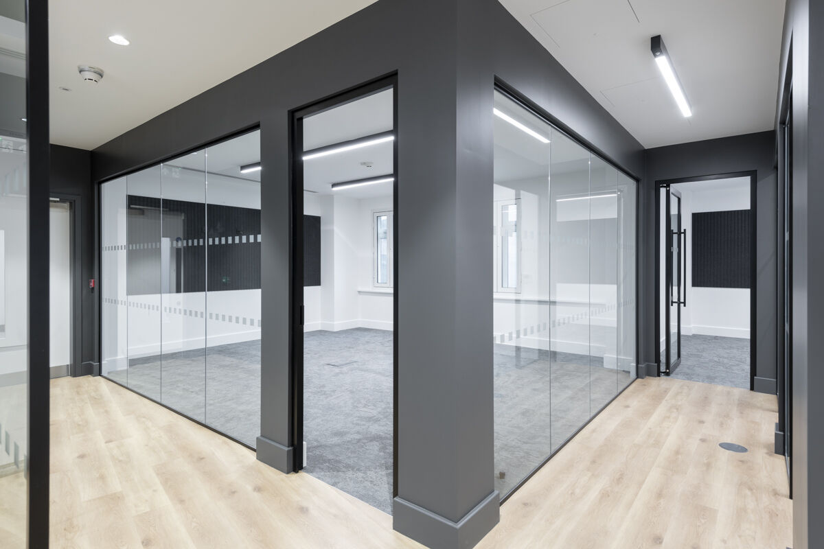 Area (@areaworkplaces) on Twitter photo As the demand for flexible workspaces continues to rise, landlords are feeling the pressure to refurbish their properties! 🛠️💼
Check out our latest landlord collaboration with <a href="/Colliers_UK/">Colliers UK</a>! 👉 bit.ly/4eFXAB5
#landlords #realestate #innovative As the demand for flexible workspaces continues to rise, landlords are feeling the pressure to refurbish their properties! 🛠️💼
Check out our latest landlord collaboration with <a href="/Colliers_UK/">Colliers UK</a>! 👉 bit.ly/4eFXAB5
#landlords #realestate #innovative