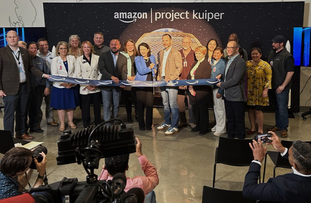 VIPs cut the ribbon at grand opening for Amazon's Project Kuiper satellite factory: geekwire.com/2024/vips-amaz…
