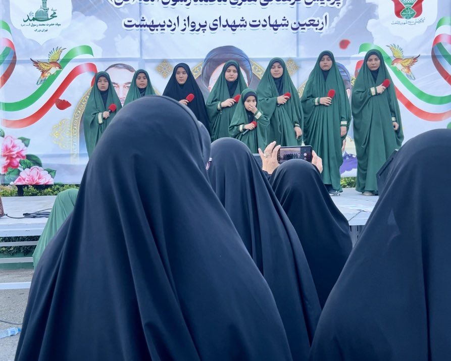 mikelayestaran's tweet image. #iranElection 🇮🇷