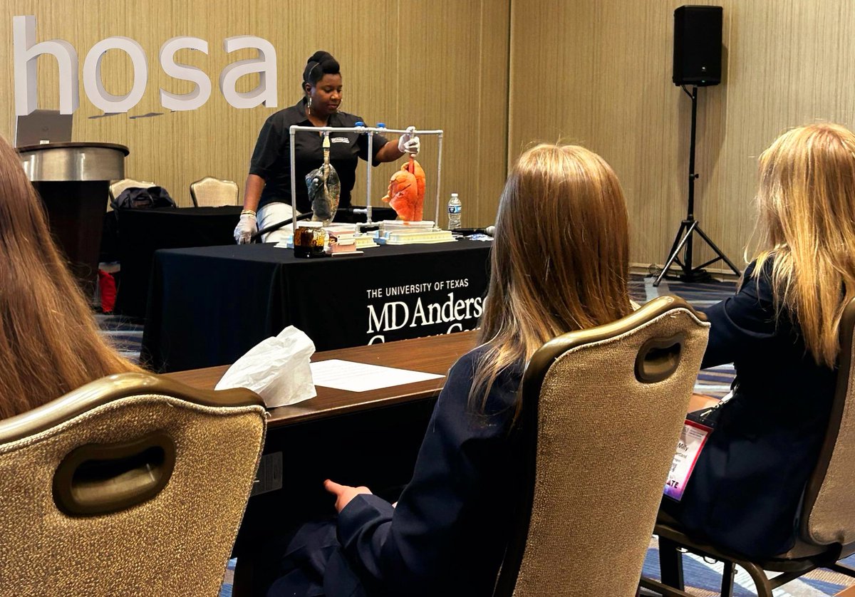Luvelyo's tweet image. Thank you, @hosafhp, for daring to create healthy Future Health Professionals. @MDAndersonNews is thrilled to provide the truth about the dangers of tobacco and vaping products to your students because together, we can #EndCancer.
#TobaccoFree