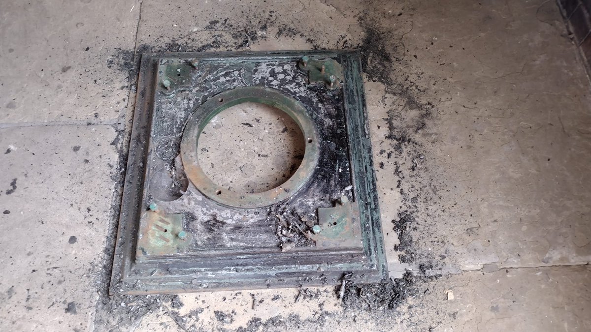 At #SandfieldsPumpingStation the base of the George Kent meter is being cleaned up.  Looking forward to it all being reassembled.  Well done team🙂#LichfieldCity #BoostLichfield