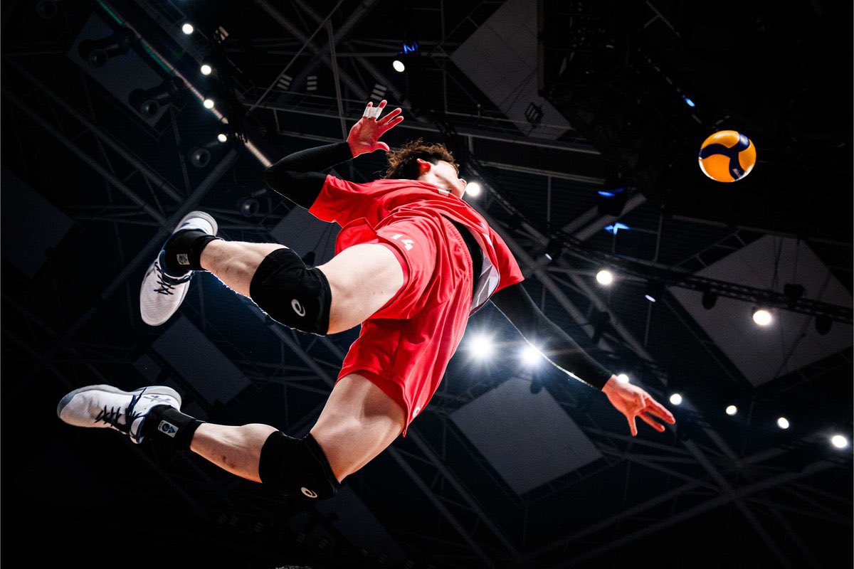 hachi_yi14's tweet photo. 大好きすぎる、美し下からアングル石川くん！
それにしても身体大きくなったなぁ🥹🔥 https://t.co/YrVsr4psYp