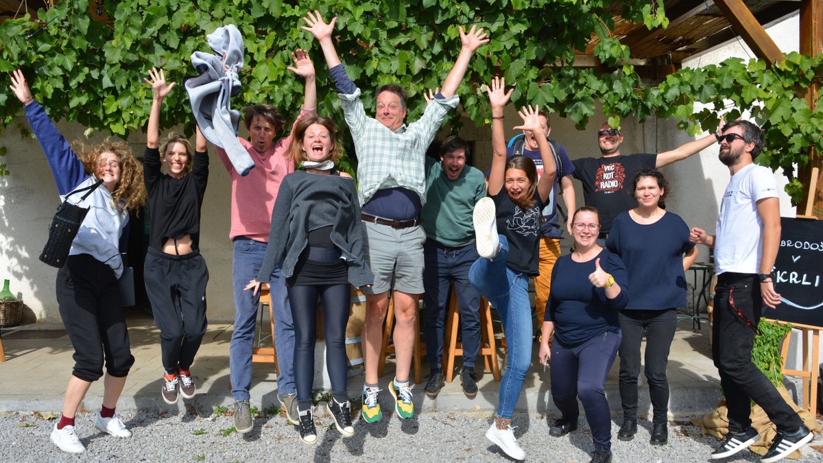 Rob Rosenthal (@_robrosenthal) on Twitter photo Radio friends in Europe.... Let's spend a dreamy radio week together at a workshop in... SLOVENIA! I'll be teaching with my partner <a href="/BrounSamantha/">Samantha Broun</a> and my radio brother at <a href="/RTV_Slovenija/">RTV Slovenija</a>, <a href="/praprotnix/">Matej Praprotnik</a>. avdiofestival.si/workshop Radio friends in Europe.... Let's spend a dreamy radio week together at a workshop in... SLOVENIA! I'll be teaching with my partner <a href="/BrounSamantha/">Samantha Broun</a> and my radio brother at <a href="/RTV_Slovenija/">RTV Slovenija</a>, <a href="/praprotnix/">Matej Praprotnik</a>. avdiofestival.si/workshop