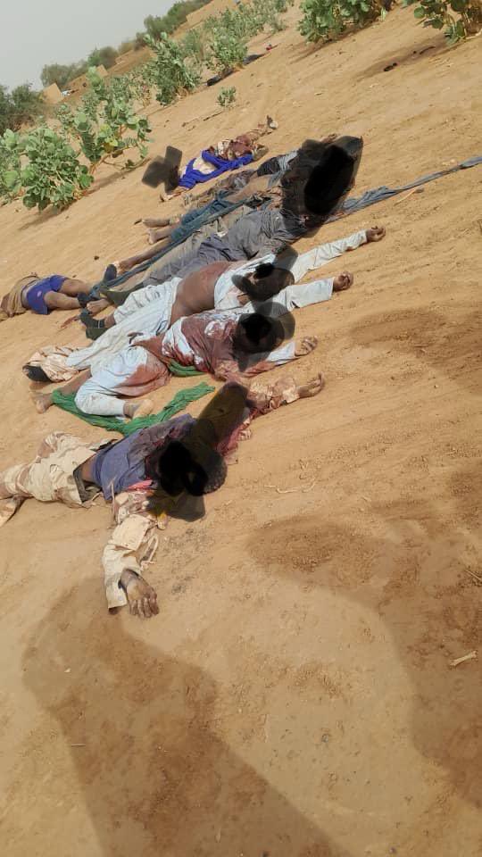 Mossa_ag's tweet photo. #Daesh-#Menaka : jeudi 27 juin 2024, une nouvelle attaque (la 4e sur la ville), a été lancée par les forces obscures de Daesh. Mais une fois de plus, la riposte de nos vaillants défenseurs a été cinglante, infligeant un bilan catastrophique à l'ennemi. Menaka est désormais le cimetière des terroristes de Daesh, un lieu où leurs ambitions meurtrières et obscurantistes viennent se briser.

À nos morts, nos martyrs, nous implorons Allah de leur accorder le meilleur des repos éternels. Ils sont tombés en héros, défendant leur foi, leurs familles, leur terre et leur nation.

À nos blessés, nous leur souhaitons un prompt et complet rétablissement. Leur courage et leur sacrifice ne seront jamais oubliés.

À nos forces de défense et de sécurité, nous adressons nos plus vives félicitations et encouragements. Votre bravoure et votre détermination inébranlable face à ce monstre sont notre fierté.

#Menaka survivra, Inch'Allah, et continuera de se dresser fièrement contre la barbarie.