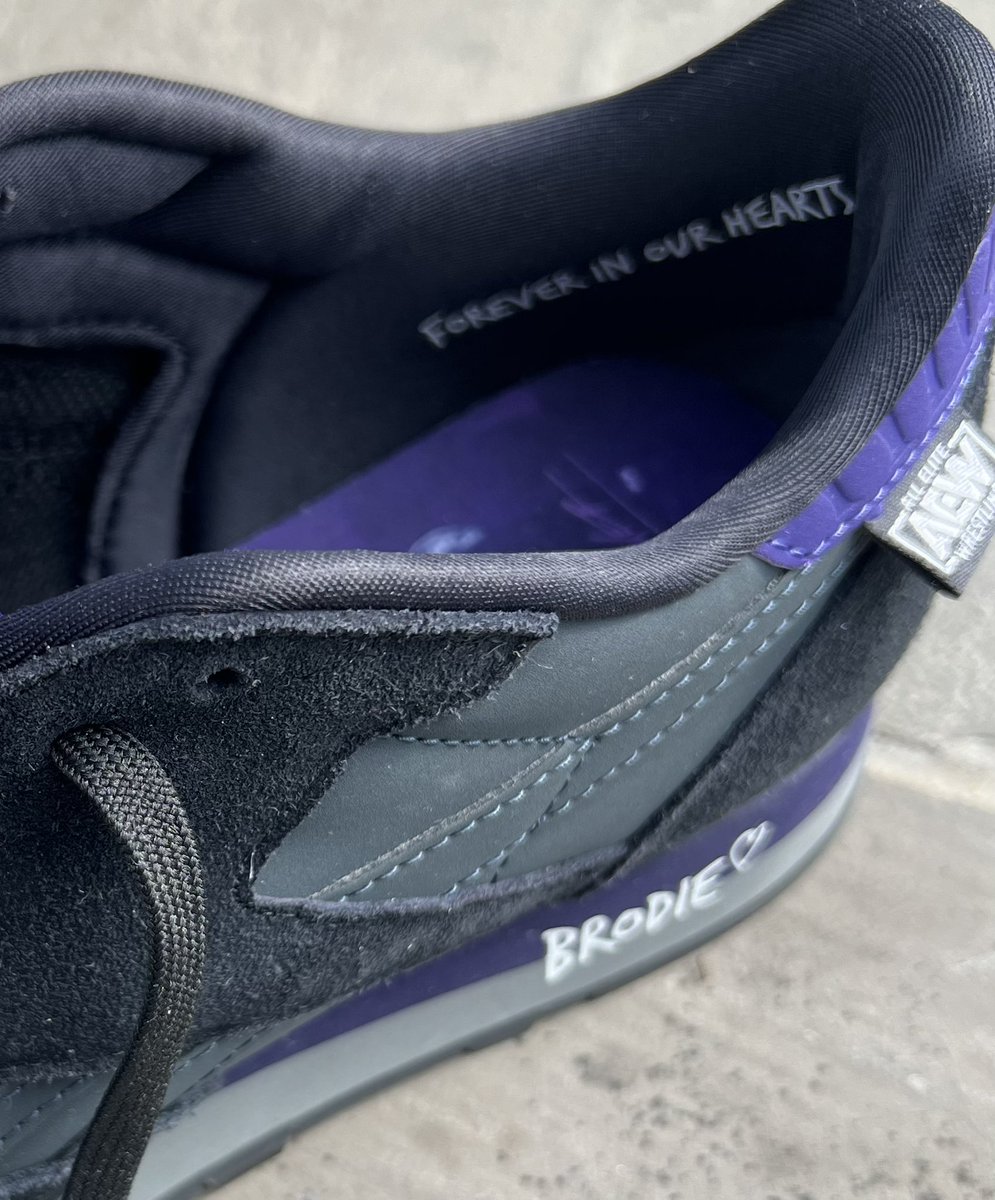 WWE- AEW Brodie Lee (Johathan Huber) sadly passed away in 2020. Yesterday I received one of the most meaningful gifts from his wife @mandahuber. A pair of Reebok shoes dedicated to him with my number also included. It was no secret this man was a fan of hockey and The Toronto