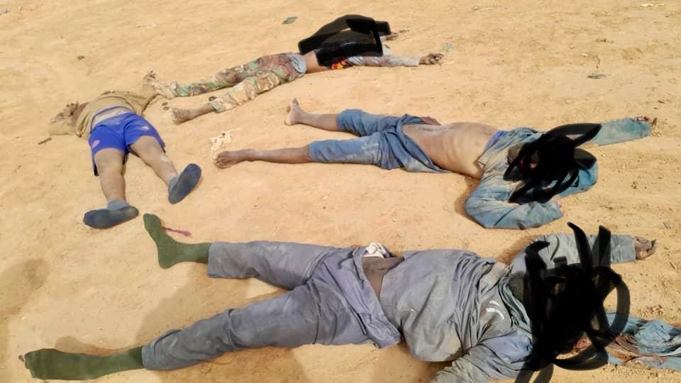 Mossa_ag's tweet photo. #Daesh-#Menaka : jeudi 27 juin 2024, une nouvelle attaque (la 4e sur la ville), a été lancée par les forces obscures de Daesh. Mais une fois de plus, la riposte de nos vaillants défenseurs a été cinglante, infligeant un bilan catastrophique à l'ennemi. Menaka est désormais le cimetière des terroristes de Daesh, un lieu où leurs ambitions meurtrières et obscurantistes viennent se briser.

À nos morts, nos martyrs, nous implorons Allah de leur accorder le meilleur des repos éternels. Ils sont tombés en héros, défendant leur foi, leurs familles, leur terre et leur nation.

À nos blessés, nous leur souhaitons un prompt et complet rétablissement. Leur courage et leur sacrifice ne seront jamais oubliés.

À nos forces de défense et de sécurité, nous adressons nos plus vives félicitations et encouragements. Votre bravoure et votre détermination inébranlable face à ce monstre sont notre fierté.

#Menaka survivra, Inch'Allah, et continuera de se dresser fièrement contre la barbarie.