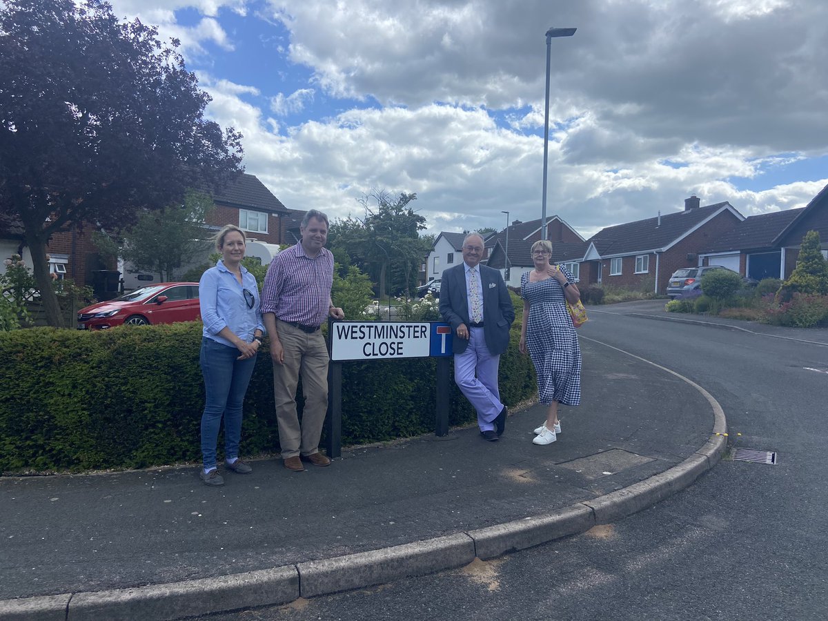 Ed out on the campaign trail all day across Melton &amp; Syston. Lots of support tonight in Melton Sysonby Ward and thanks to <a href="/Rupert_Matthews/">Rupert Matthews</a> #SiggyArtherton #MarkFrisby <a href="/CharChirico/">Charlotte (Charlie) Chirico</a> for #walking2win 👍