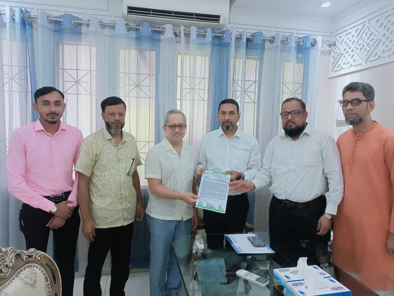 কিডনি রোগী কল্যাণ সংস্থার কিডনি হাসপাতাল প্রতিষ্ঠার উদ্যোগে চট্টগ্রাম জেলা প্রশাসকের প্রশংসা