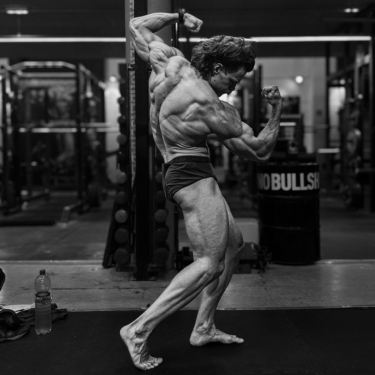 da_machete's tweet photo. Current form with ~83,5KG.

What do you think?
@Schwarzenegger 
@Bodybuildingcom 
@MensHealthMag 
@muscle_fitness 

#classicphysique #arnoldpose #naturalbodybuilding https://t.co/xfmgejn33U