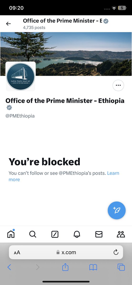 DaroodMRX's tweet photo. @Hassangallaydh He blocked me 😂😂😂😂😂 https://t.co/vXSDhyPkKj
