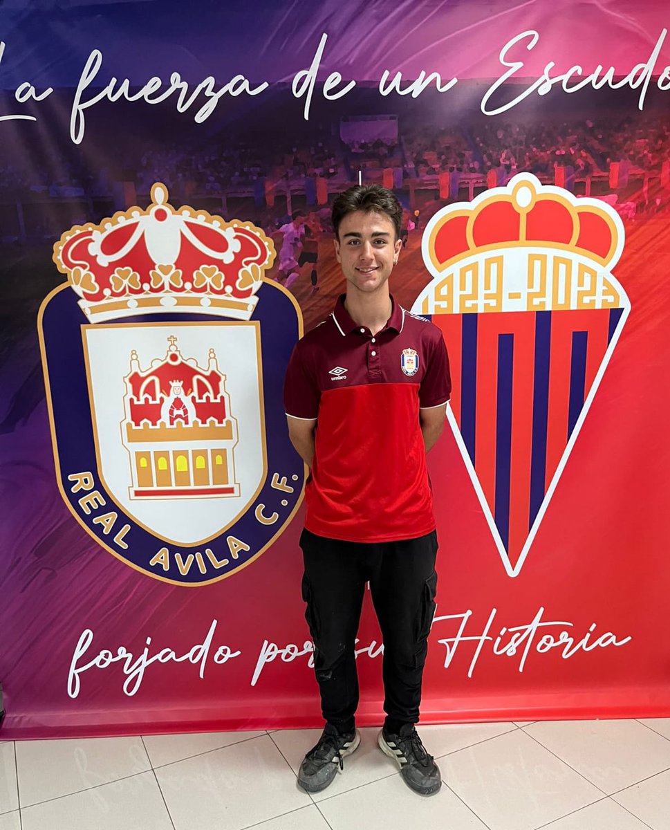 RealAvilaCF's tweet photo. ♥️💙 Nuestro Cadete B estará comandado la próxima temporada por César Ayuso y Rodrigo Jiménez.
💪 ¡Con ganas de empezar!
#CanteraEncarnada 🐣 https://t.co/buLFGVvAlg