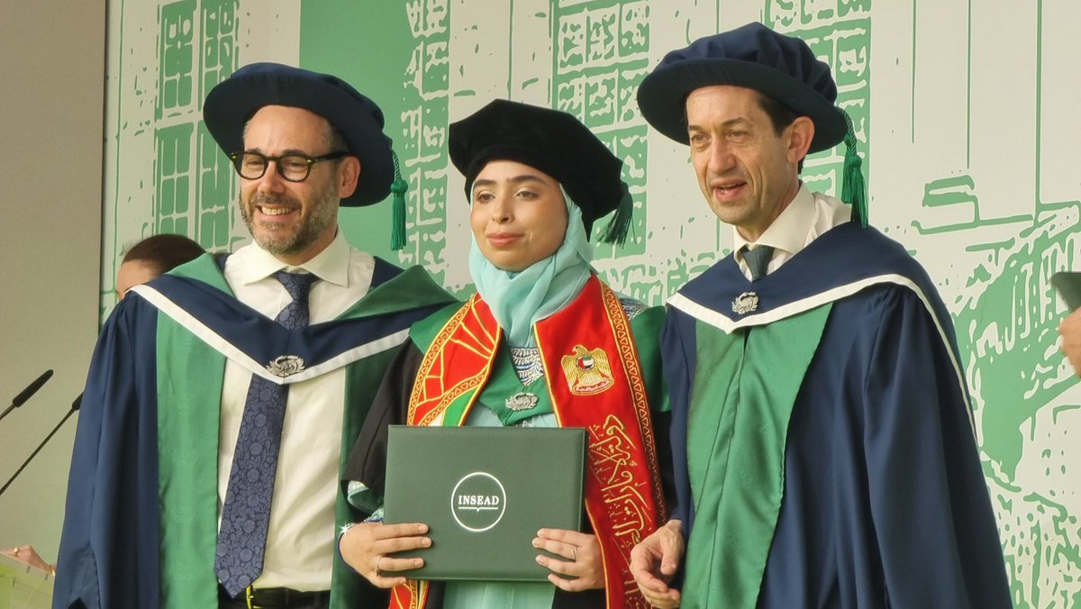 INSEAD's tweet photo. Congratulations to the MBA Class of July 2024 on your graduation. You did it! #inseadgrad #inseadmoments https://t.co/pvc8duXUpc