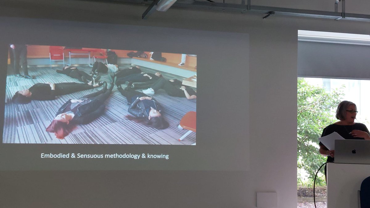 MusicHigherEd's tweet photo. Great paper on translation in art projects, and transdisciplinary (not cross or inter) knowledge. Resonance with ensembles paper in terms of staff vulnerability in letting go of expertise and principles of the encounter.
#essentialnotoptional @dance_he @DramaHE_UK @NAFAE_news https://t.co/5Quud3txEL
