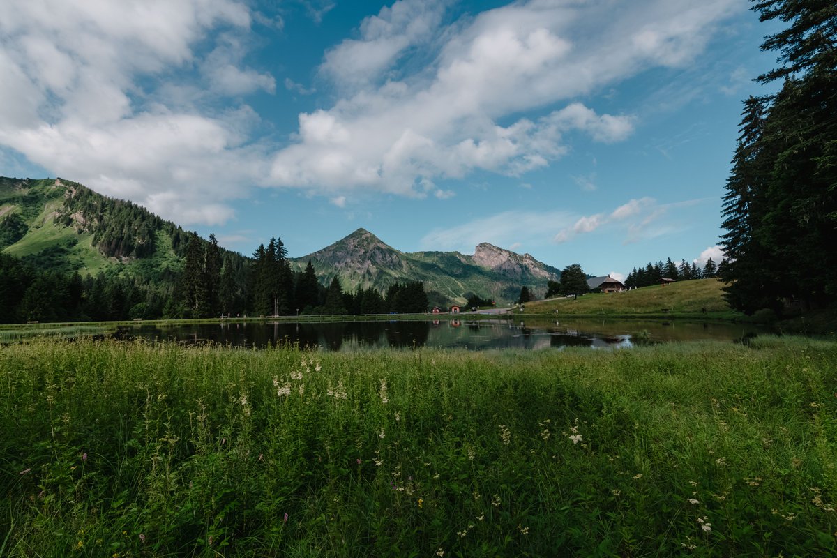 tntmagazine.com/travel/destina… Summer adventure in Morzine