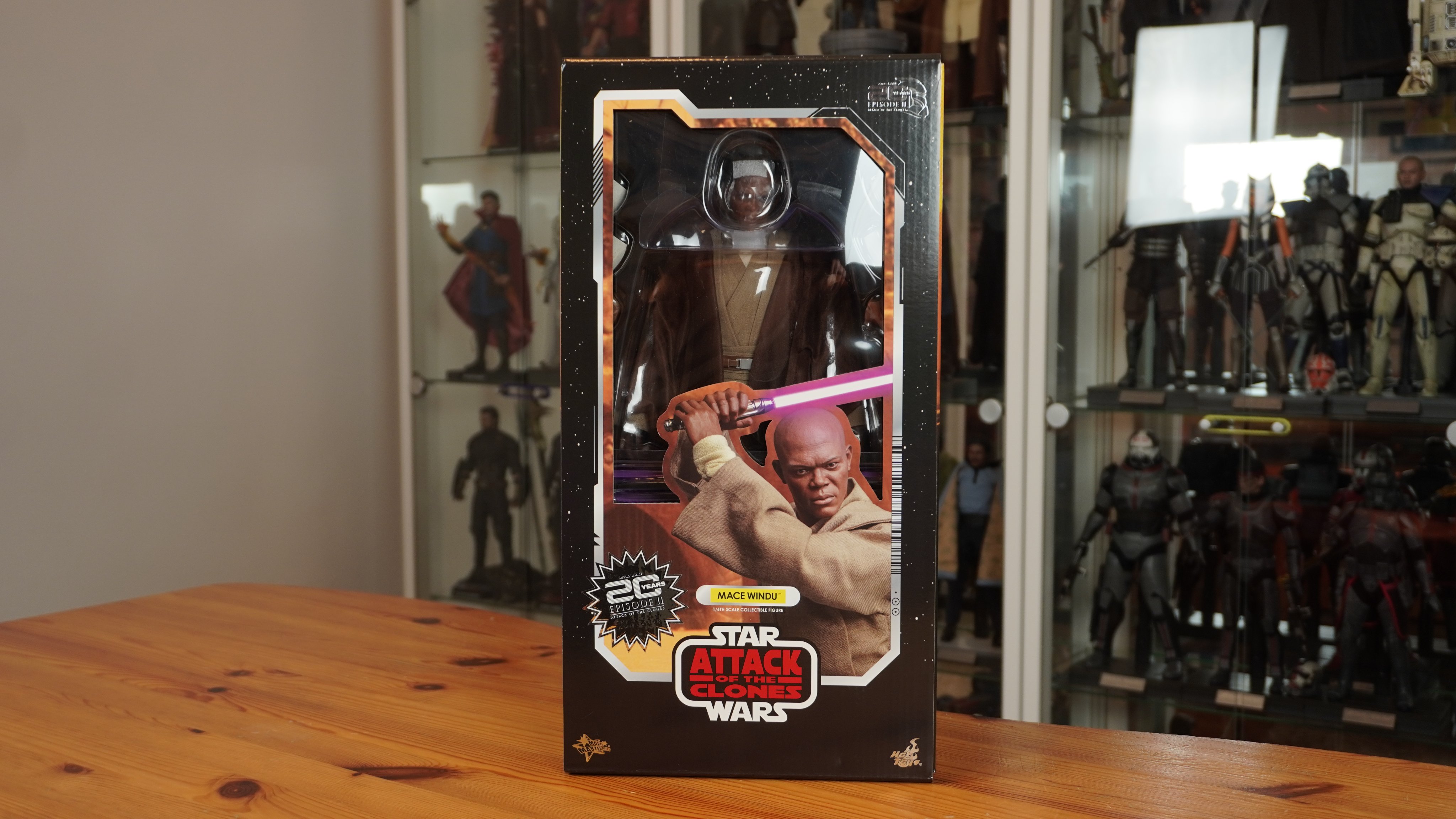 ホットトイズ　メイス・ウィンドゥ ジェダイ・マスター・サミュエル叔父貴の“メイス・ウィンドゥ