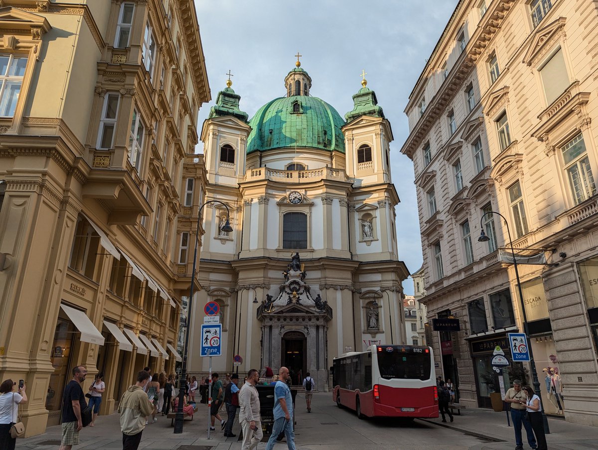 VGarcía tweet media