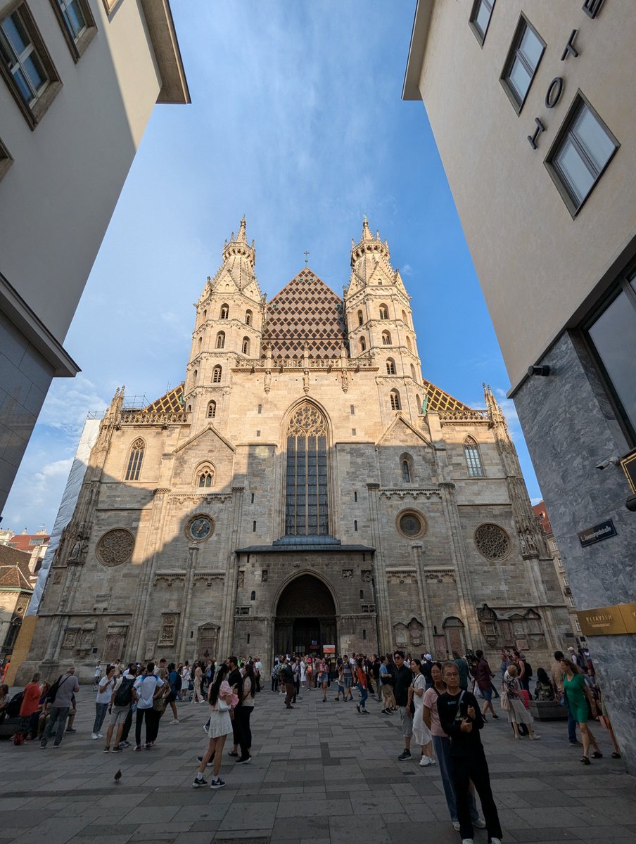 VGarcía tweet media