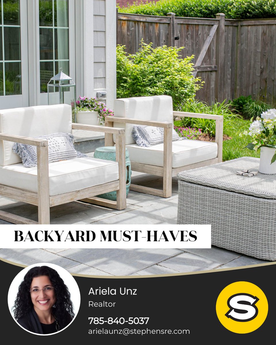 ArielaUnz's tweet photo. What are your must-haves for the backyard when looking for a new home? Or, what are some things you can't live without in the backyard of your current home?
#backyardspace #backyard #outdoorspace #outdoordecor https://t.co/vHZRUuKLAW