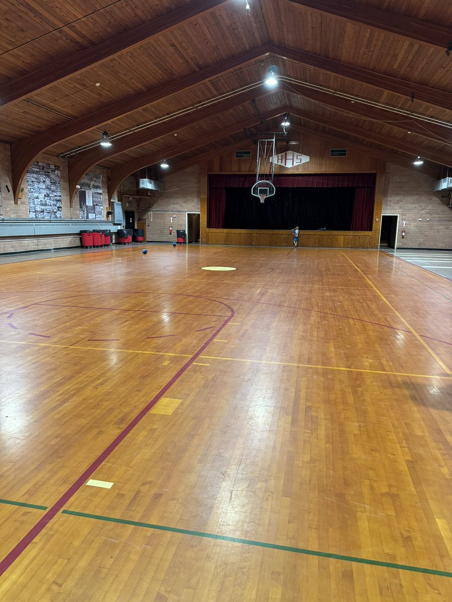 Jt Hamm (@coachjthamm) on Twitter photo Hey <a href="/and_gyms/">Classic and Historical Gyms of Nebraska</a> <a href="/SuitUpVarsity/">Suiting Up Varsity🟧</a>, look where we held our youth camp this morning!👀 Hey <a href="/and_gyms/">Classic and Historical Gyms of Nebraska</a> <a href="/SuitUpVarsity/">Suiting Up Varsity🟧</a>, look where we held our youth camp this morning!👀