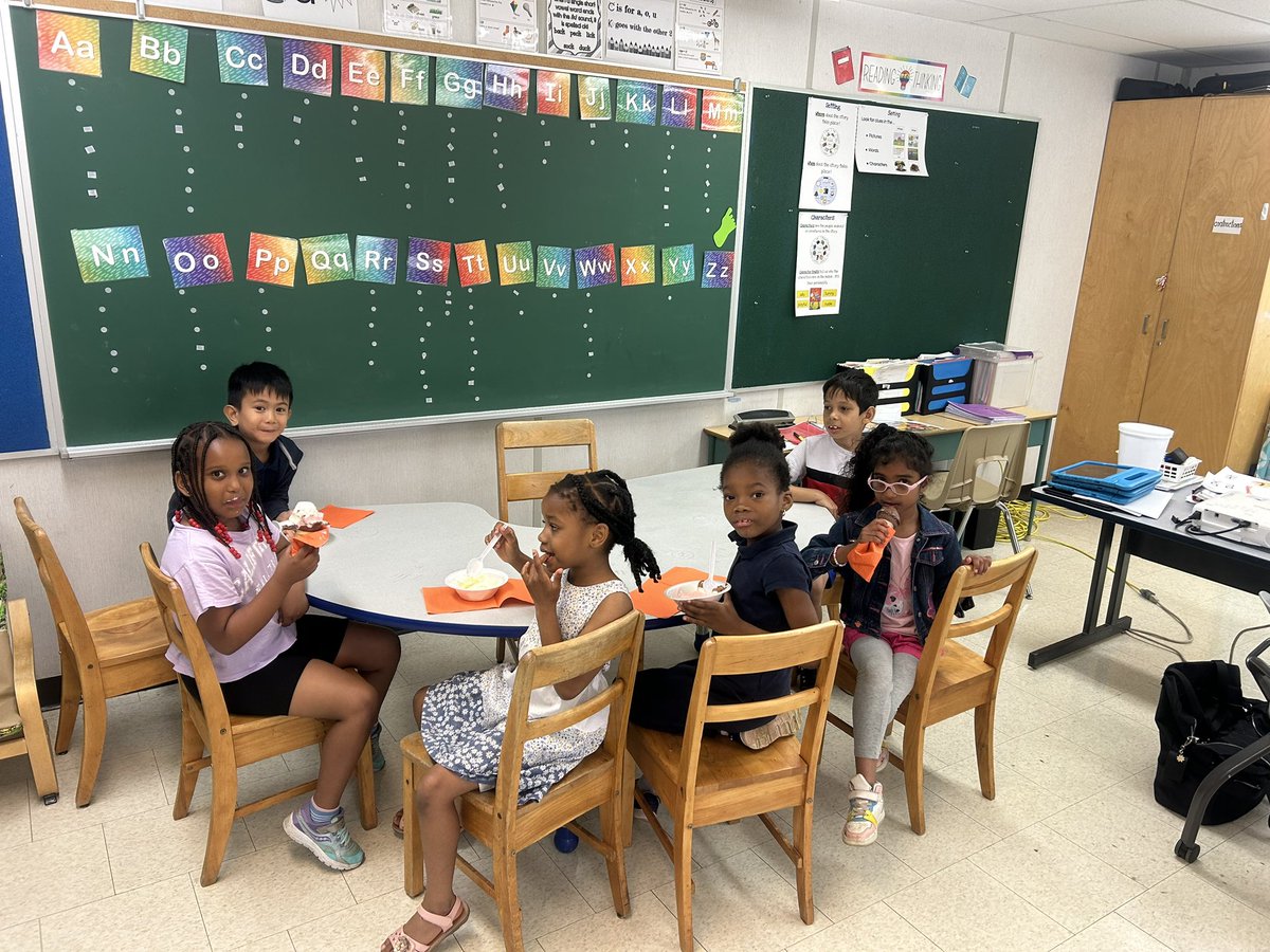 Colleen Ryan tweet media